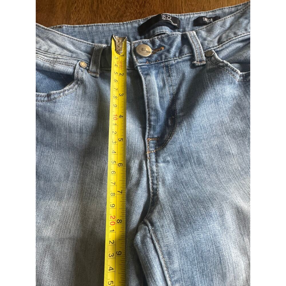 1822 Denim Taylor Jeans Size 4 Light Wash Cuffed Distressed High Rise - Picture 8 of 12